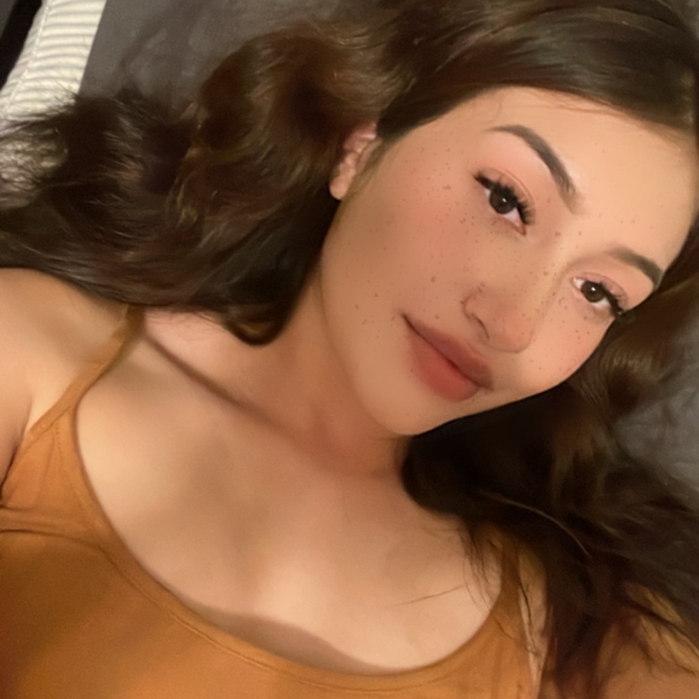 Meet your Posher, Alexandra